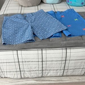 EUC Men’s Vineyard Vines shorts size 36 selling as a bundle